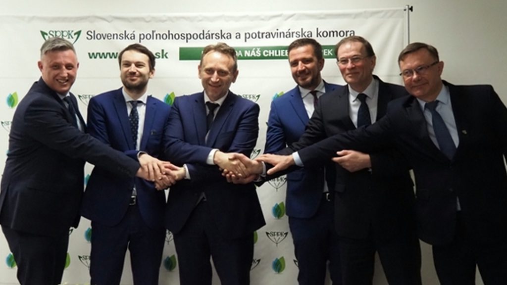 Posiedzenie izb rolniczych państw Grupy Wyszehradzkiej poszerzone o przedstawicieli z Bułgarii, Chorwacji, Estonii, Litwy i Rumunii. Fot. KRIR