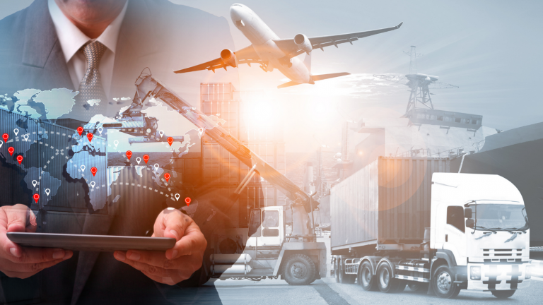 Symbole eksportu: samolot, statek, kontenery